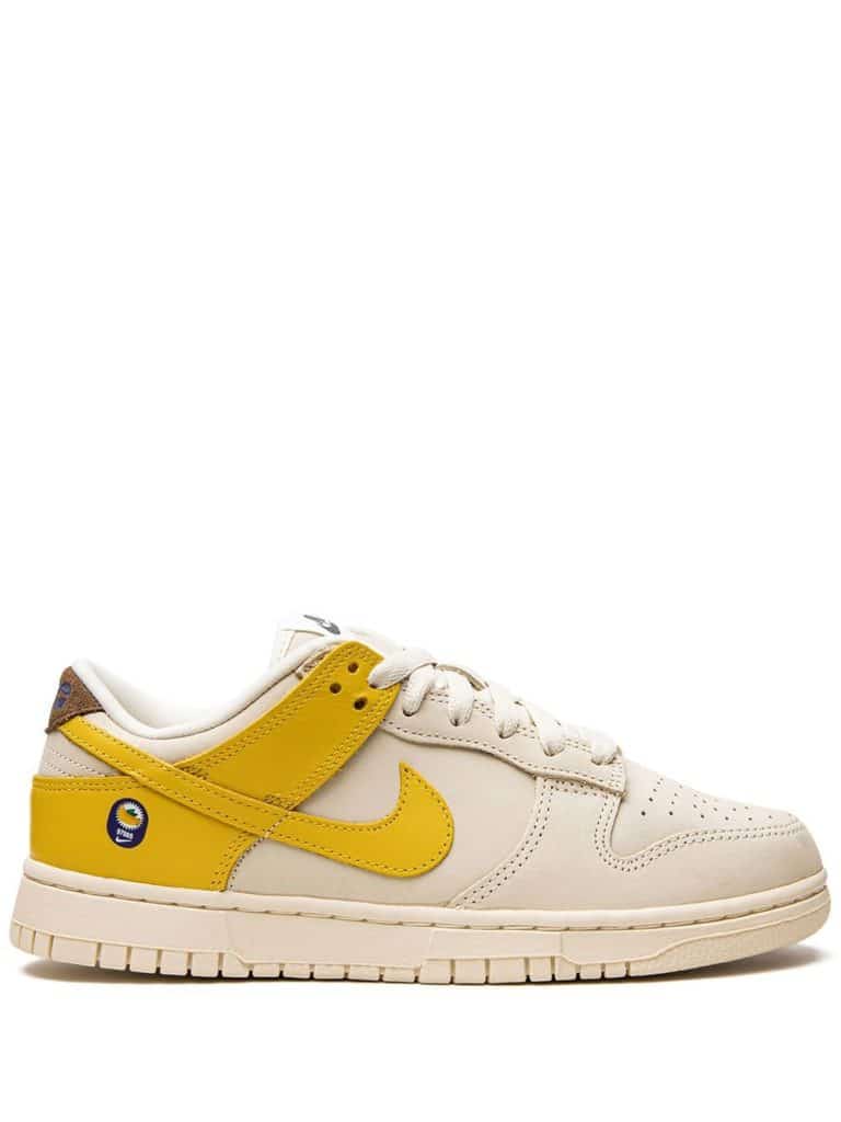 Nike Dunk Low LX sneakers