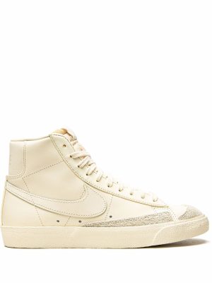 Nike Blazer Mid 77 sneakers