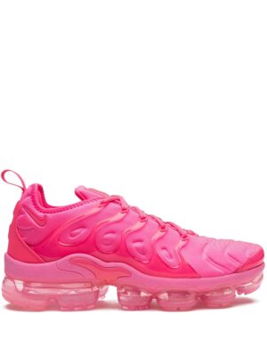 Nike Air Vapormax Plus “Hyper Pink” sneakers