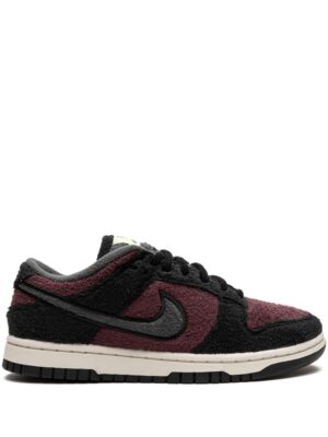 Nike Dunk Low "Fleece Pack