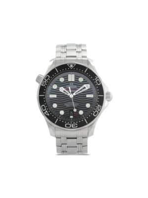 OMEGA 2020s pre-owned Seamaster Diver 42mm