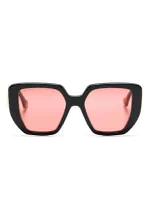 Gucci Eyewear logo-plaque oversize sunglasses