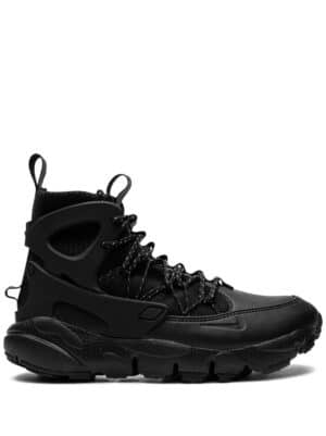 Nike Air Footscape Mid "Triple Black" sneakers