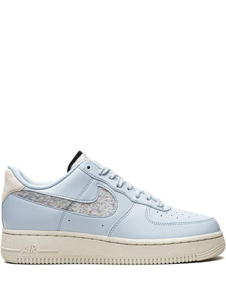 Nike Air Force 1 Low 07 SE sneakers