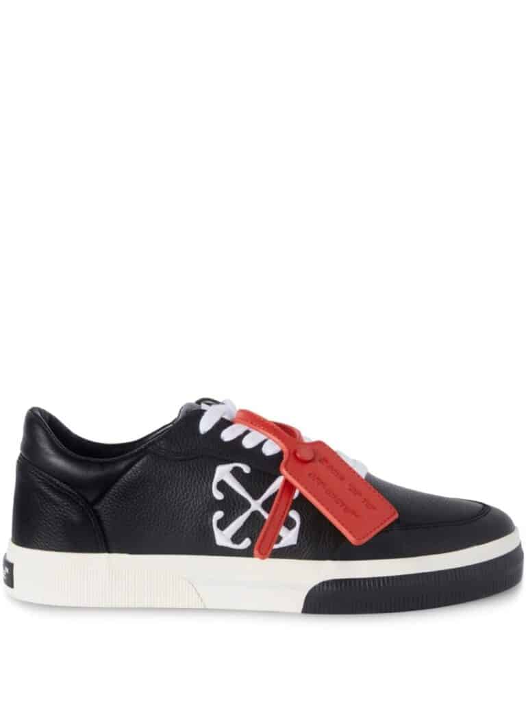 Off-White Vulcanized contrasting-tag leather sneakers
