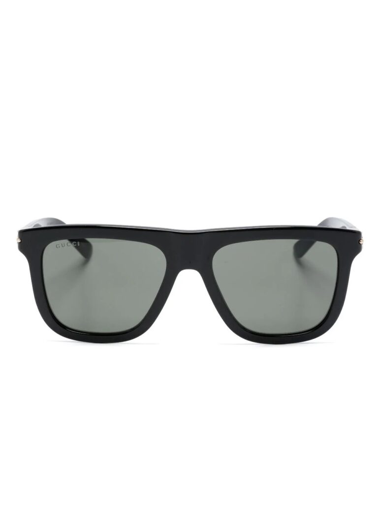 Gucci Eyewear logo-plaque wayfarer-frame sunglasses