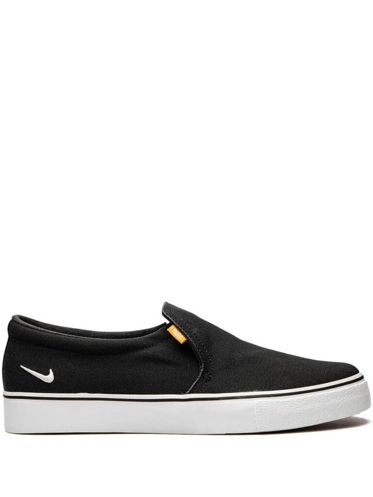 Nike Court Royale AC "Black/White/Gum Light Brown" slip-on sneakers