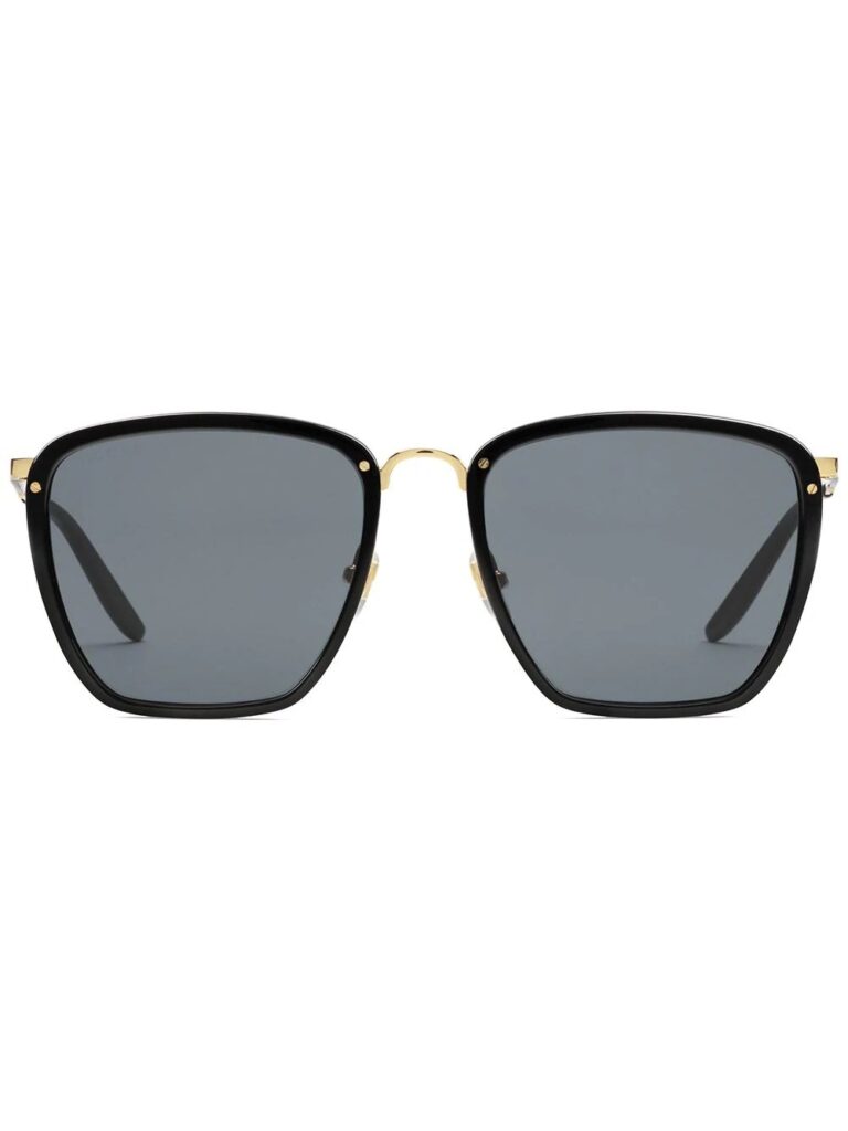 Gucci Eyewear GG0673S 001 oversized-frame sunglasses
