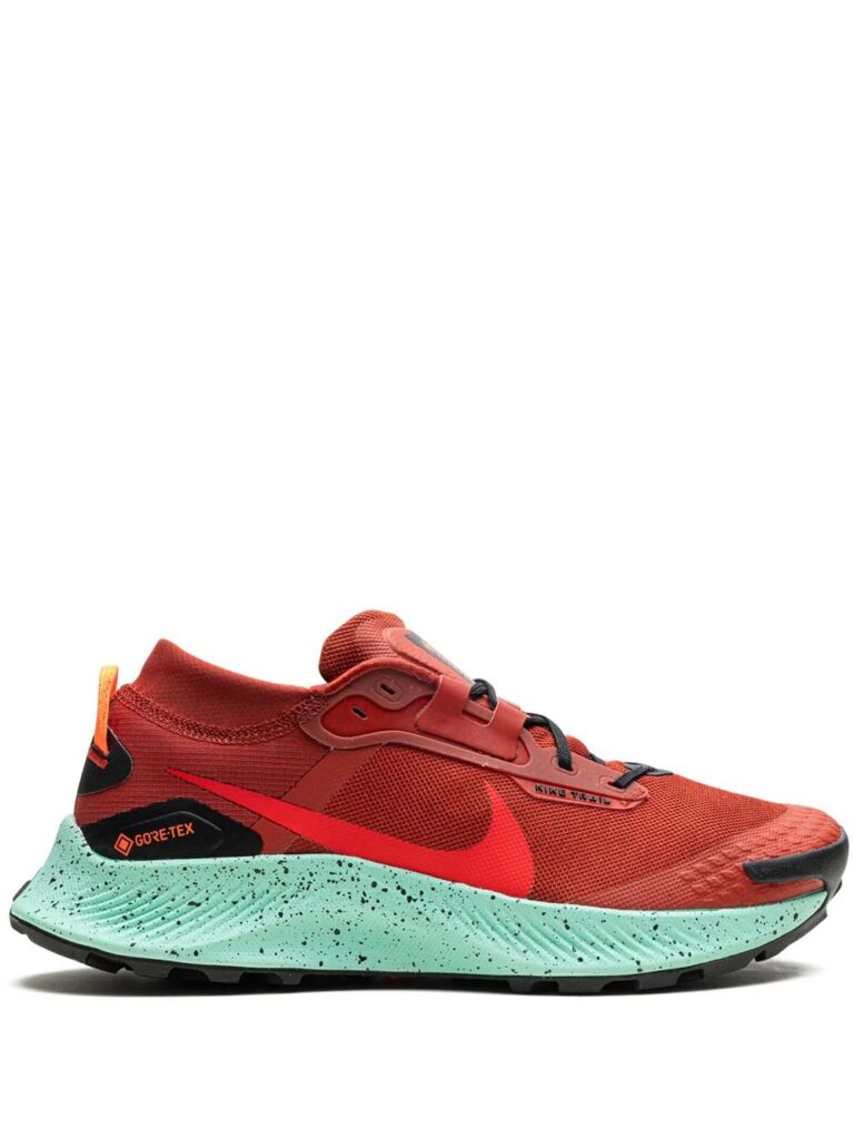 Nike Pegasus Trail 3 Gore-Tex "Rugged Orange" sneakers