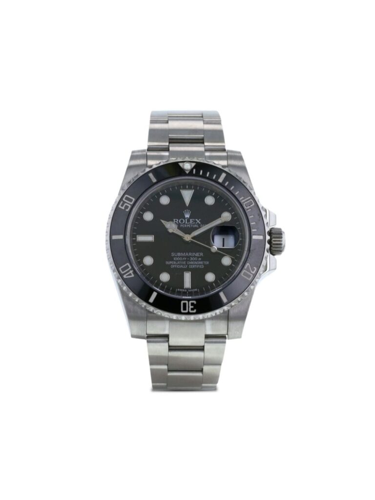 Rolex 2010 pre-owned Submariner Date 40mm