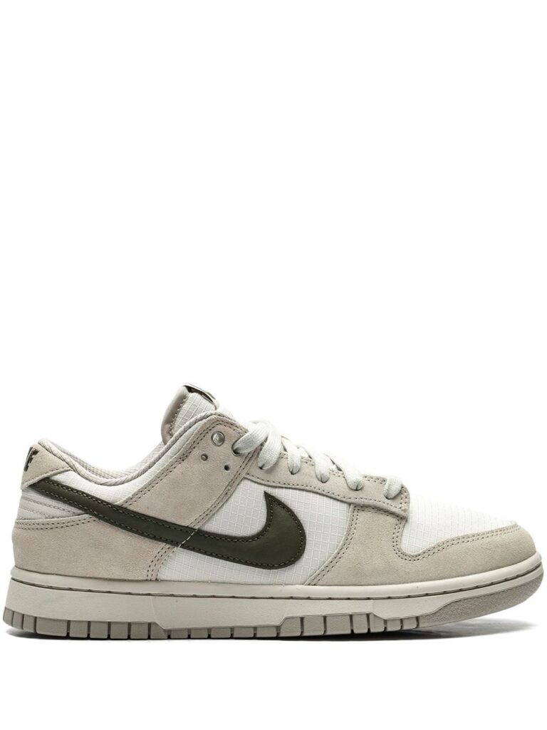 Nike Dunk Low "Leaf Veins" sneakers