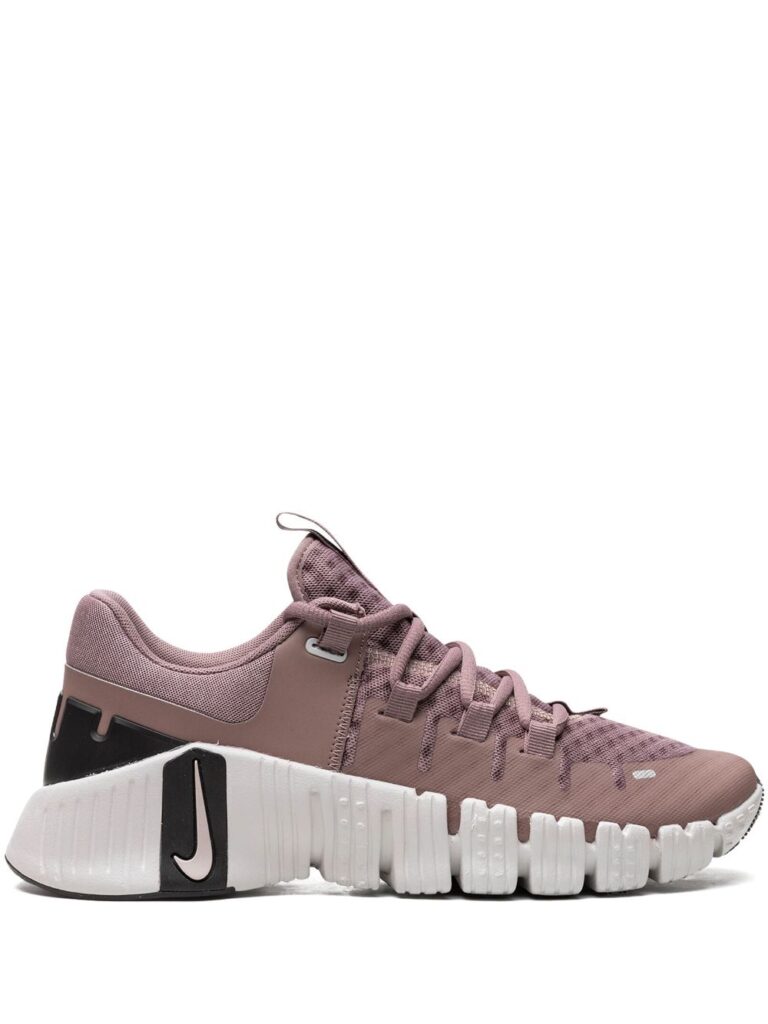 Nike Free Metcon 5 "Smokey Muave" sneakers