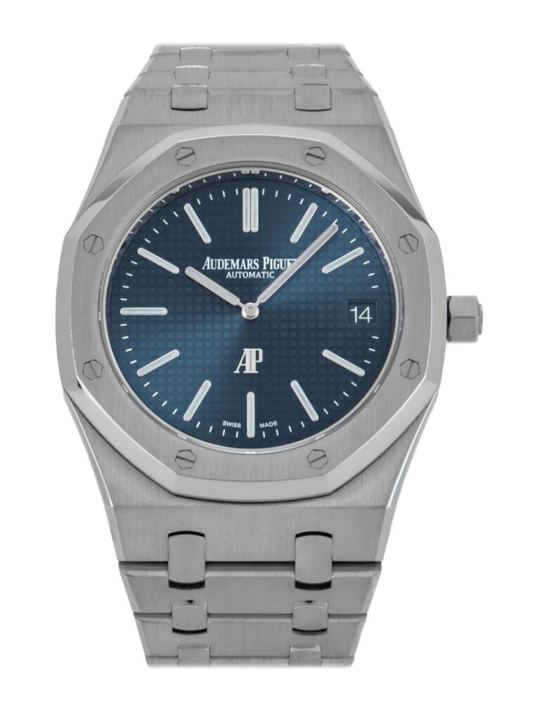 Audemars Piguet 2016-2018 pre-owned Royal Oak Jumbo 39mm