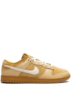 Nike Dunk Low "Waffle" sneakers