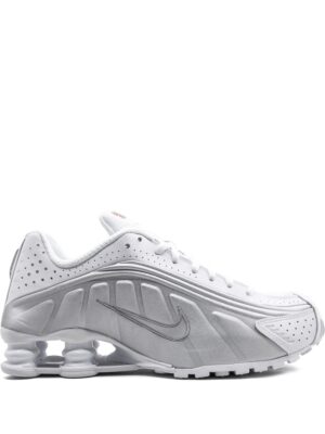 Nike Shox R4 sneakers