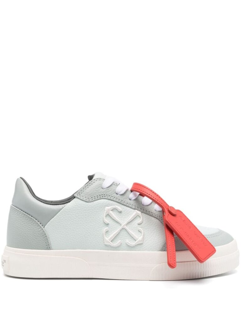 Off-White New Low Vulcanized sneakers