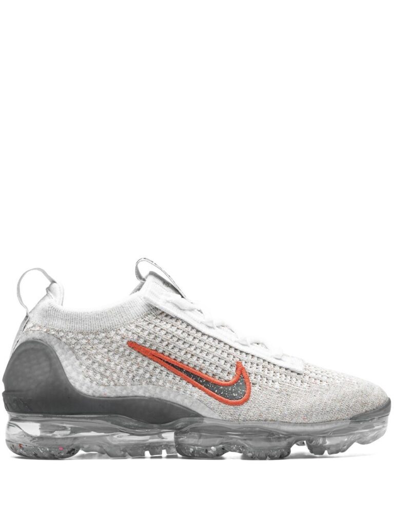 Nike Air Vapormax 2021 sneakers