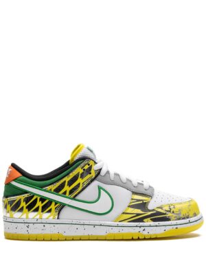 Nike Dunk Low “What the Duck Away University of Oregon PE” sneakers