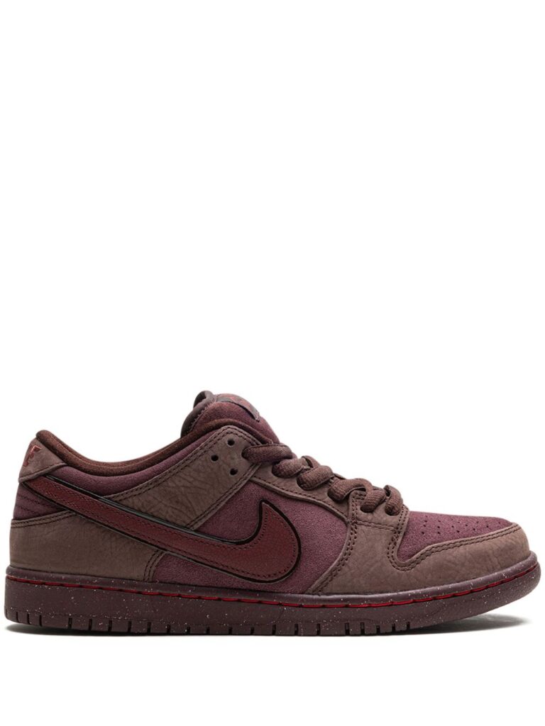 Nike SB Dunk Low "City of Love" sneakers